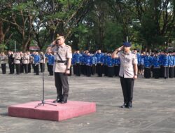 Wakapolda Sulsel Pimpin Upacara dan Tabur Bunga HUT KORPRI Ke-53 di Taman Makam Pahlawan Panaikang