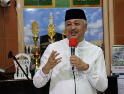 Bupati Pinrang H. A. Irwan Hamid  S, Sos  Safari Ramadhan   Di Karangeng Barat  Kelurahan Pada Idi Kecamatan Mattiro Bulu