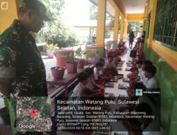 Babinsa Kodim 1420/Sidrap Peduli Gizi Anak Sekolah Kawal Penyaluran Makanan Bergizi di Wilayah Kab. Sidrap