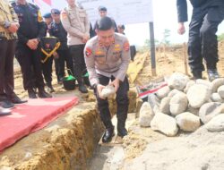 Kapolda Sulsel Letakkan Batu Pertama Pembangunan Rusun Batalyon D Pelopor di Luwu*