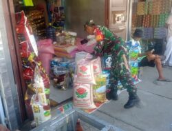 Pastikan Stok Aman dan Harga Stabil, Babinsa Koramil 1420-03/Maritengngae Turun Langsung ke Pasar Sentral Pangkajene