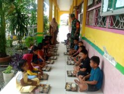 Dandim 1420/Sidrap Kawal Distribusi 1.757 Paket Makan Bergizi Gratis ke Warga dan Pelajar