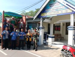 Babinsa Koramil 1420-03/Maritengngar Kawal Penyaluran 6.000 Sak Beras CPP di Dua Kecamatan
