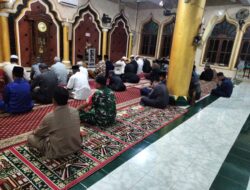 Pererat Sinergi dan Pantau Situasi, Babinsa Kodim 1420/Sidrap Gelar Safari Subuh dan Komsos Serentak