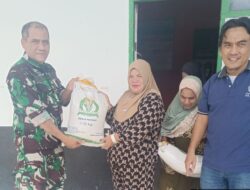 TNI dan Warga Bersatu: Distribusi Beras di Sidrap Wujud Nyata Kepedulian Sosial