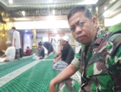 Dekat dengan Rakyat, Babinsa Kodim 1420/Sidrap Safari Subuh dan Komsos di Wilayah Binaan
