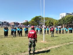 Tingkatkan Semangat Nasionalisme, Personel Koramil 05/Dua Pitue Latih Paskibra HUT RI ke-80