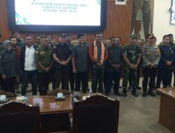 Teuku Yudhistira Kukuhkan PD IWO Soppeng, Kamaruddin Nahkodai Periode 2025–2030
