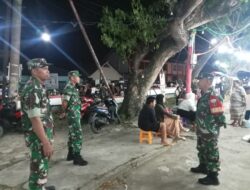 Pastikan Wilayah Aman, Babinsa Aktif Laksanakan Patroli Malam