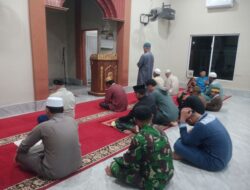 Babinsa Kodim 1420/Sidrap Giat Safari Subuh dan Komsos, Pantau Situasi Wilayah