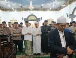 Wujud Empati, Polres Sidrap Gelar Shalat Ghaib Korban Bencana Aceh dan Sumatra