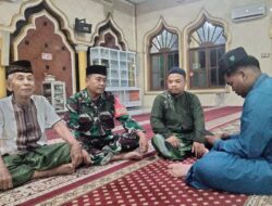 BABINSA JAJARAN RAMIL 1420/SIDRAP LAKSANAKAN SAFARI SUBUH, DILANJUTI KOMSOS DI WILAYAH BINAAN