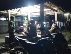 Jaga Kondusivitas Wilayah, Anggota Koramil 1420-07/Baranti Gelar Patroli Siskamling