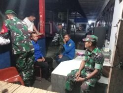 Jaga Kondusivitas Wilayah, Babinsa Rappang Pimpin Patroli Siskamling Terpadu