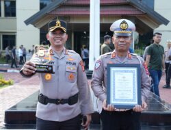Berikan Pelayanan Terbaik Pada Operasi Ketupat 2026, Kapolres Sidrap Terima Penghargaan Kapolda Sulsel
