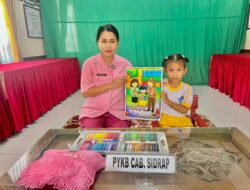 Tangan Dingin Ny. Dian Fantry Bawa Harum TK Bhayangkari 21 Sidrap di Lomba Mewarnai HUT YKB-46