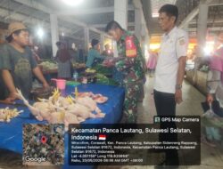 Anggota Koramil 01/PL Cek Harga Sembako di Pasar Sentral Bilokka Panca Lautang, Stok Aman dan Harga Terkendali