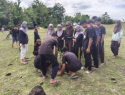 Koramil 01/Panca Lautang Bersama Warga Tanam Pohon Produktif di Area Lapangan Tembak Kodim 1420/Sidrap